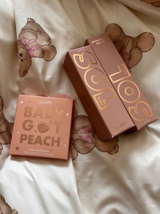 Олио за тяло и палитра за лятото на  Colourpop