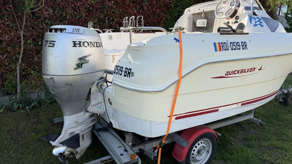 Quicksilver 460c Cabin 2005