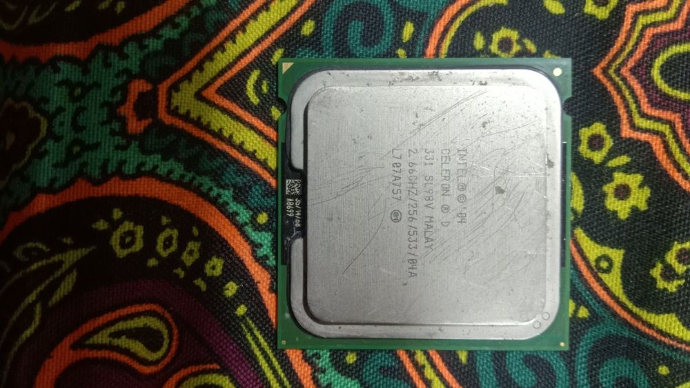 Celeron D 331 kampiyuter miyasi.