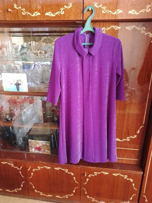 Продам не дорого платье и костюм