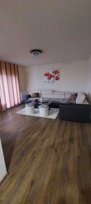 Apartament Nou de vanzare