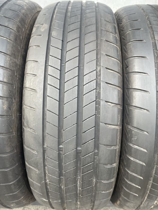 4 бр. летни гуми 225/65/17 Bridgestone DOT 1521 4,5-5 mm