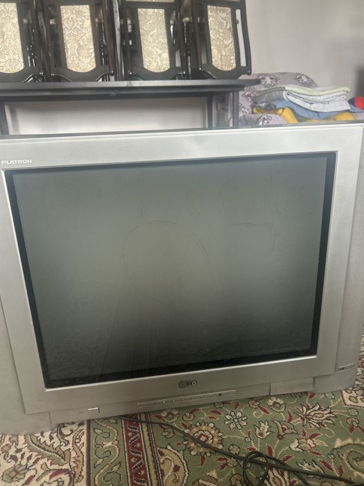 LG Flatron Rt-29FA35VE
