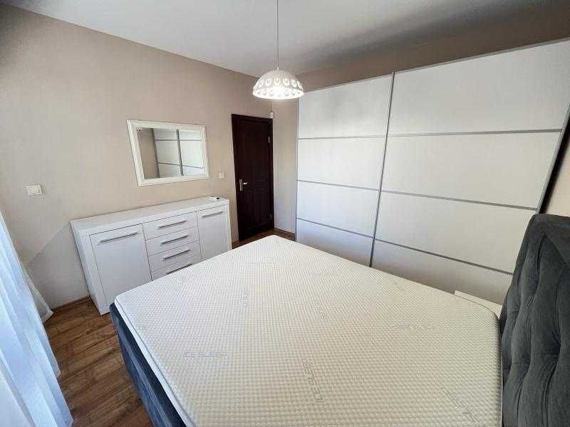 Дава се под наем Двустаен апартамент в Бургас, Възраждане - 80 кв.м за 612 € - Снимка #5