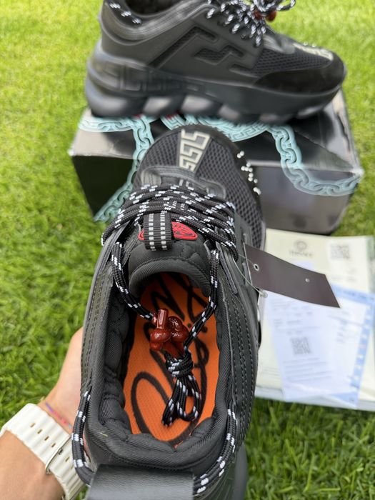 Versace Chain Reaction