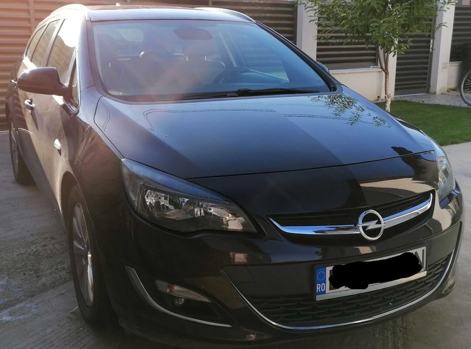 Opel Astra J Sport Tourer 2013 Diesel 1700 CC 110 CP 216000 km