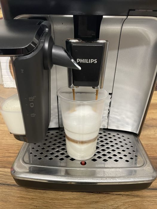 Aparat cafea Philips LatteGo