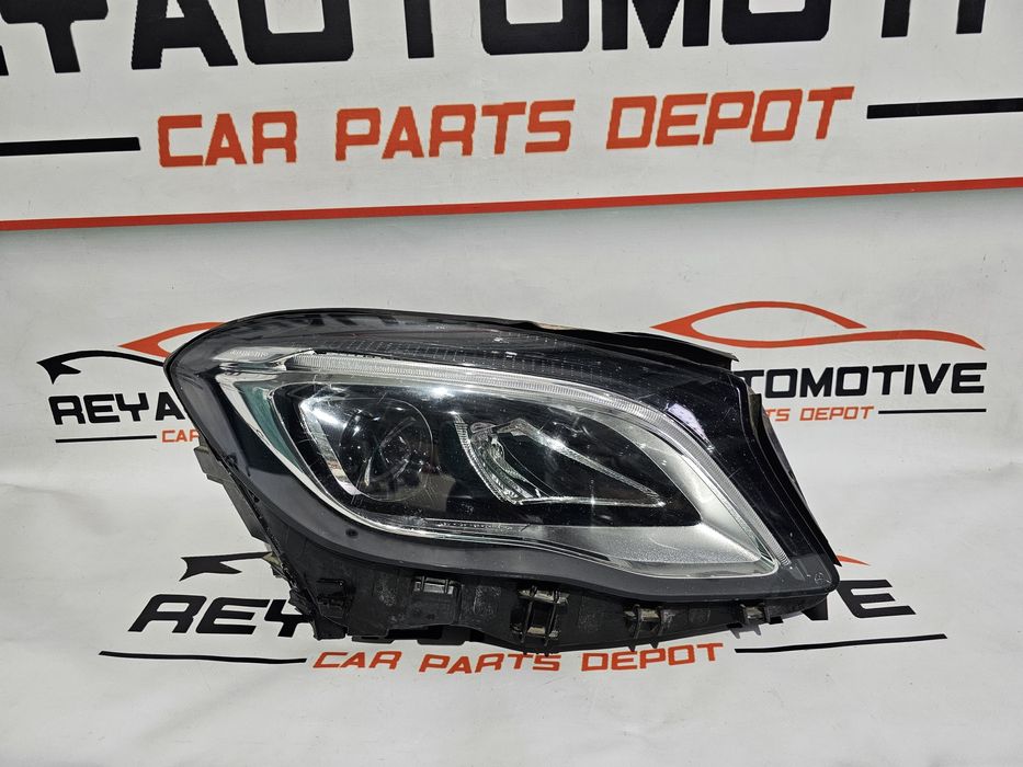 Far dreapta led Mercedes GLA W156 Facelift dupa 2017 cod A1569067000