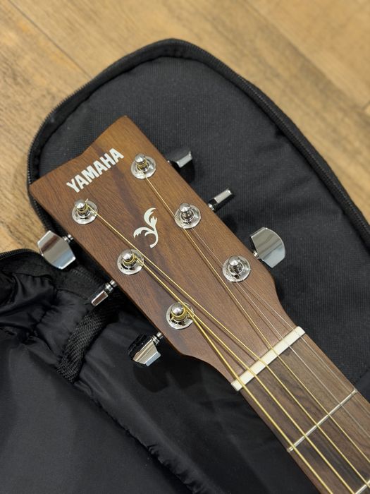 Гитара новая yamaha