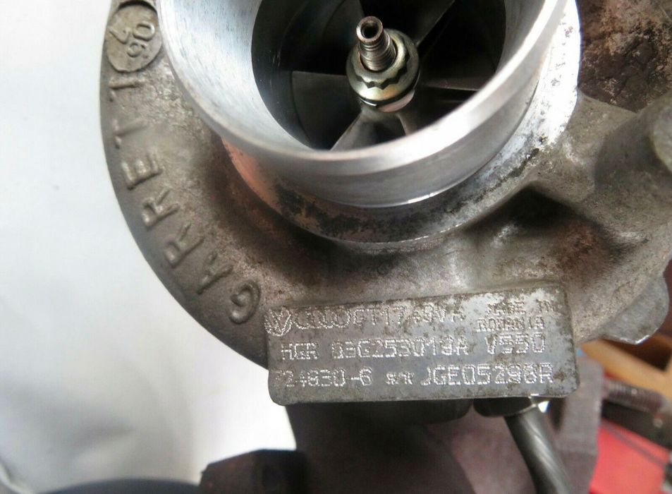 Turbina VW Touran 2.0 TDI cod motor BKD AZV
