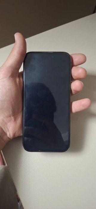 iPhone 15-Pro в хорошем состоянии