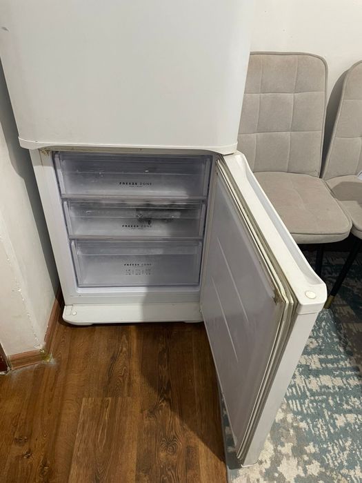 Продается б/у Холодильник Бирюса 175см