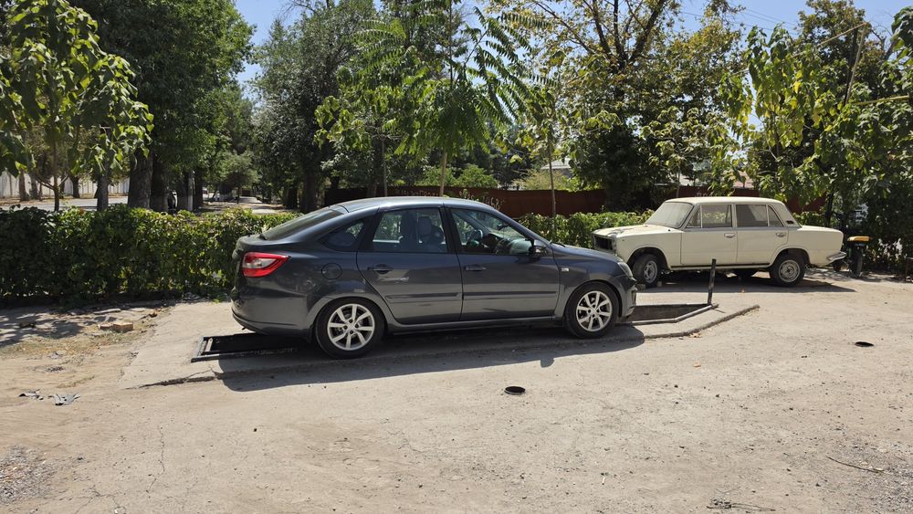Lada Granta Liftback 16 клапанов