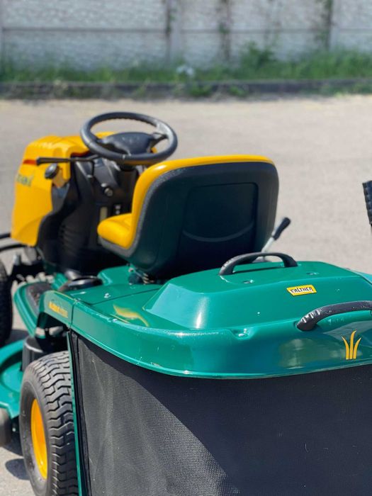 Tractoras de tuns iarba YarDMan KawasaKi 22HP