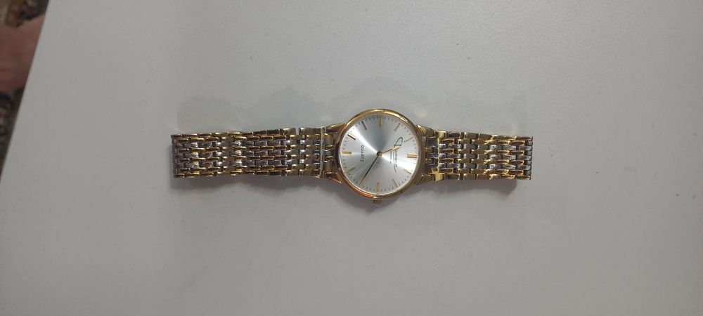 Часы с надписью Дастархан б/у