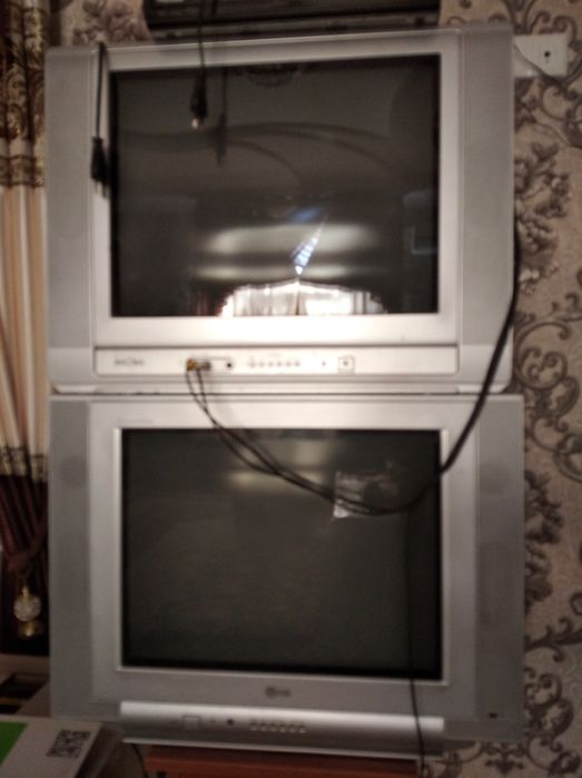 Телевизор сотилади