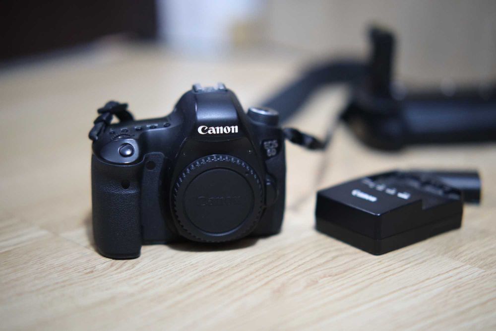 Canon EOS 6D Aparat Foto DSLR Full Frame 20MP CMOS Body