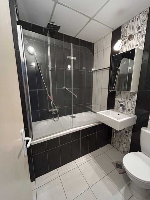 Дава се под наем Тристаен апартамент в София, Зона Б-19 - 106 кв.м за 847.62 € - Снимка #9