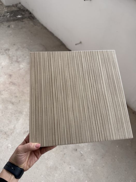 Gresie și faianță NOI – preț avantajos!