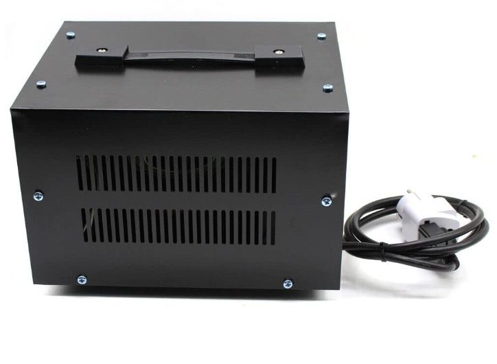 Transformator 110-220 si 220-110