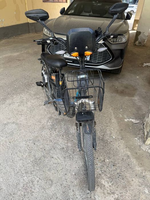 Turon elektron velik