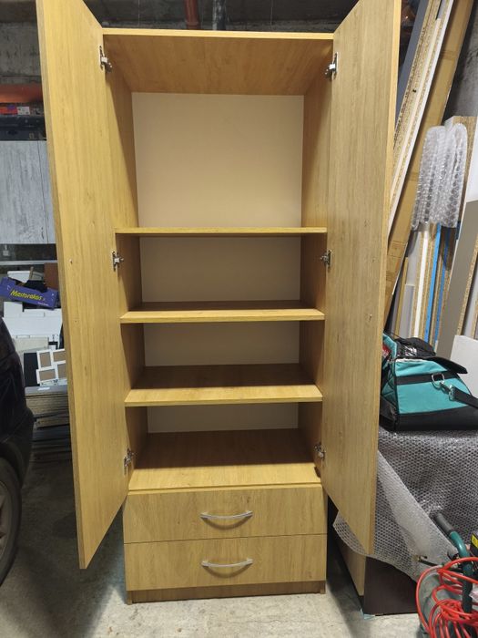 Чисто нов гардероб 210/80/51