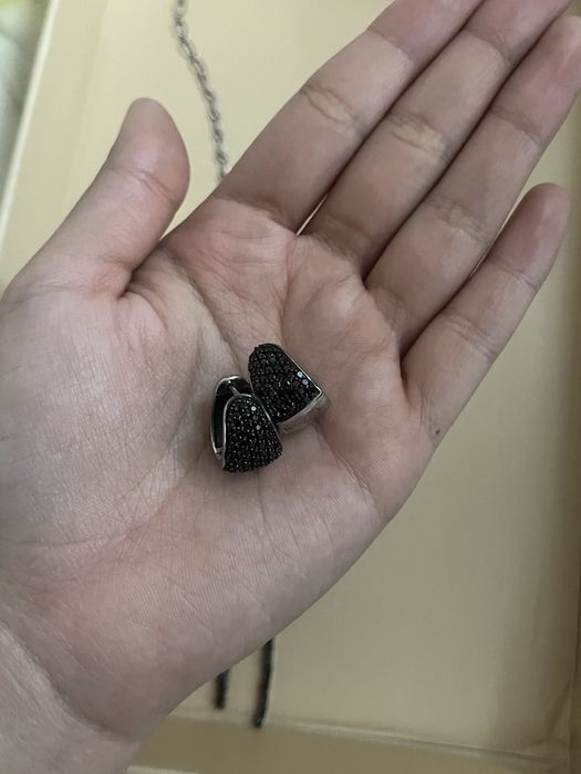 Набор украшений.