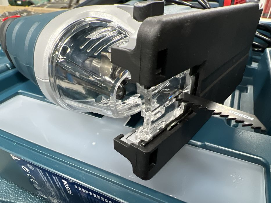 Электролобзик Bosch Gst 750
