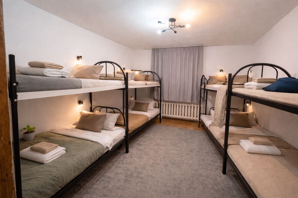 Хостел. Толе би 2000 тг/ сутки