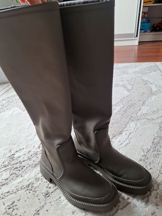 Сапоги осеннние.