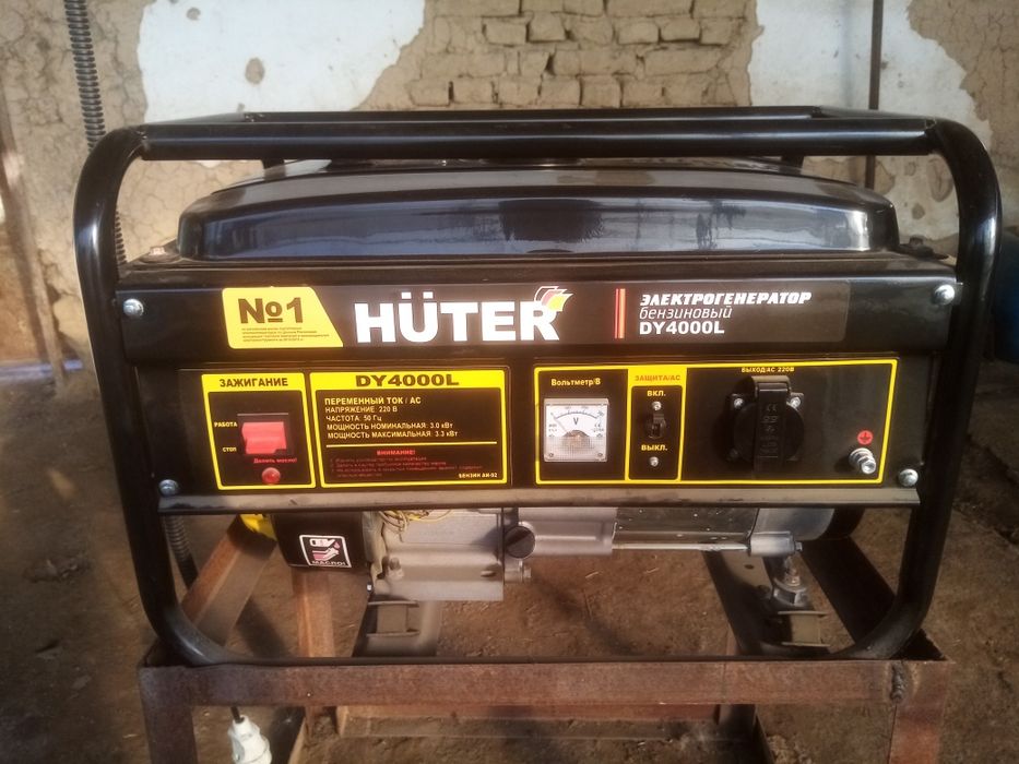 Бензиновый генератор 3,5