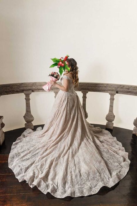 Свадебное платье Королевский вид