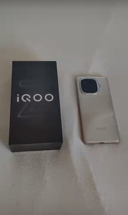 Iqoo z9 turbo plus 256 гб