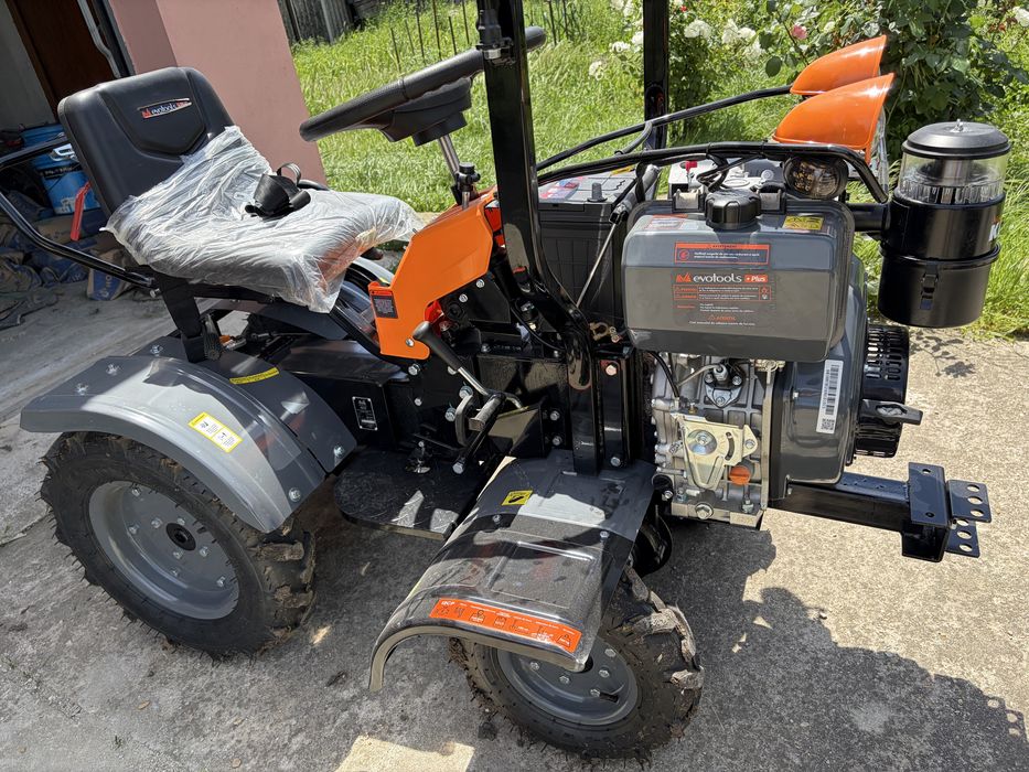 Vând Minitractor / Motocultor Ride-On 4x4 Evotools PLUS R1200 – 12 CP Diesel, Stare Nouă!