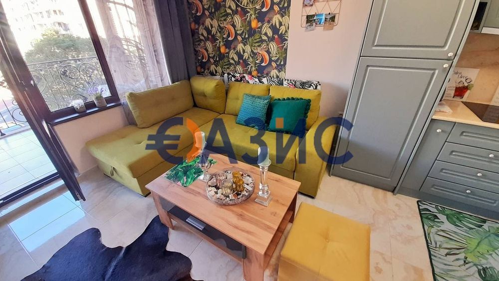 Продава се Едностаен апартамент в Свети Влас - 56 кв.м за 1411 €/кв.м - Снимка #3
