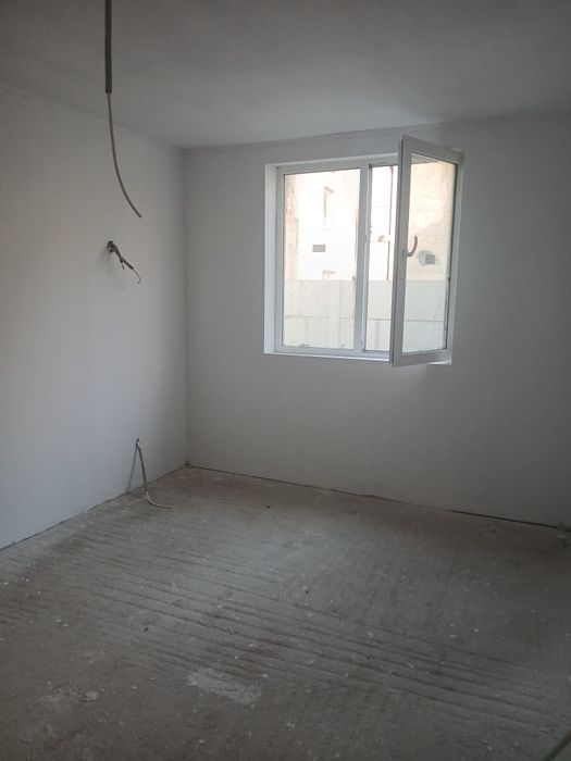 Vand casa Rontau