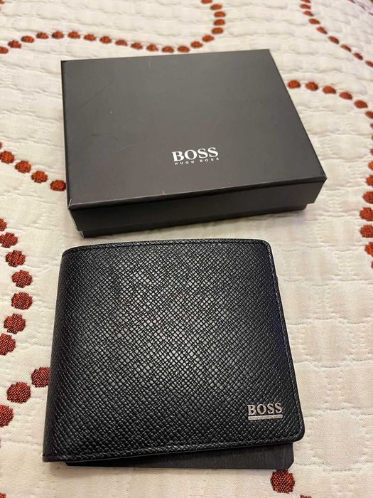 Portofel HUGO BOSS nou