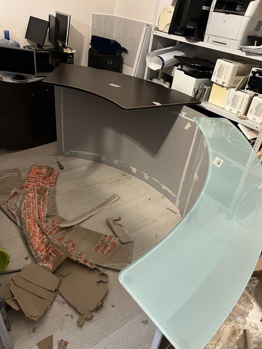 Продам Стол Для Ресепшен Срочно