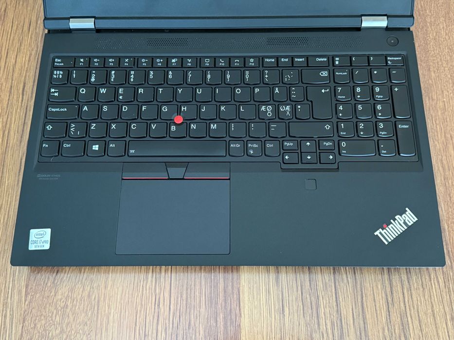 15.6 FHD i7-10875H Lenovo ThinkPad P15 32GB RAM/512GB SSD/Quadro T2000