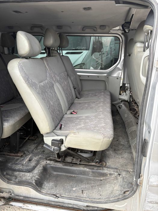 BANCHETA 3 locuri Scaun OPEL VIVARO BUS 1.9 DTI F9Q 8+1 locuri 2006