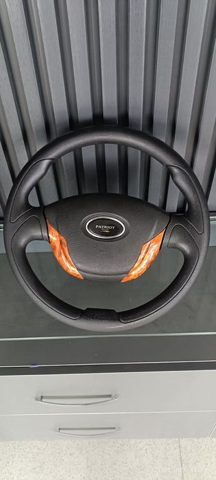 Прадайотся оригинал руль уаз патриот