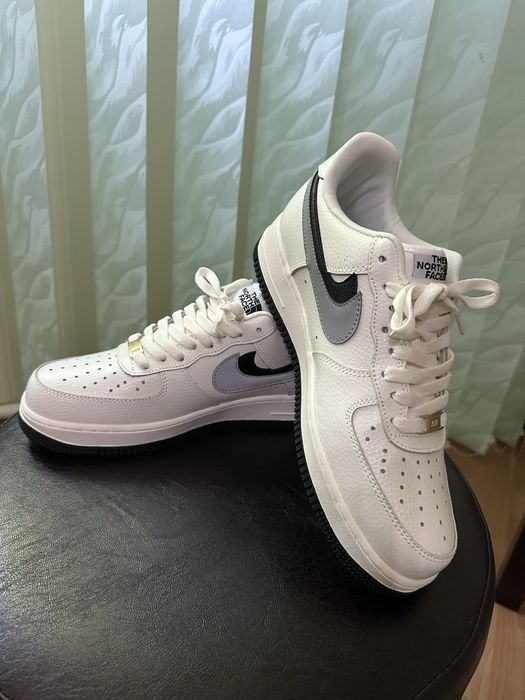 Vand Nike AF1 x The North face