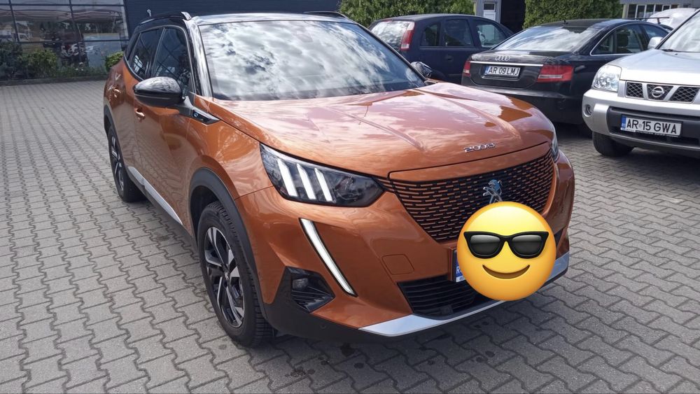 Peugeot e-2008 GT full electric