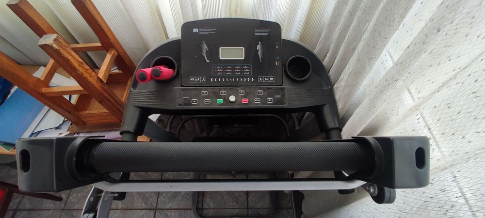 Продам беговую дорожку