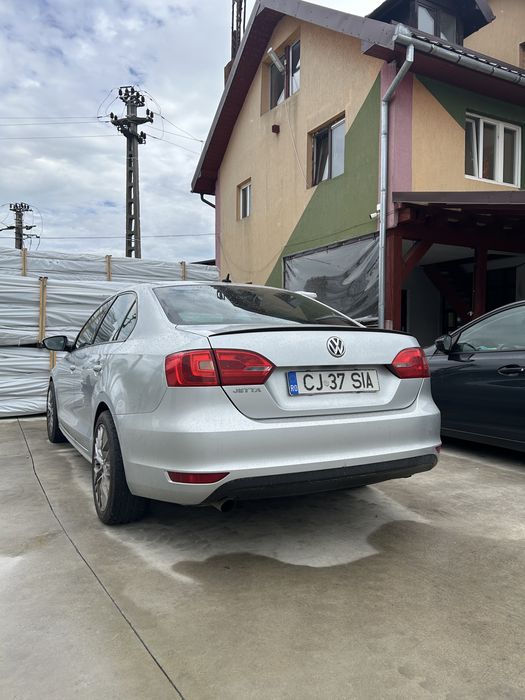 VOLKSWAGEN Jetta 2011 — imagine 5