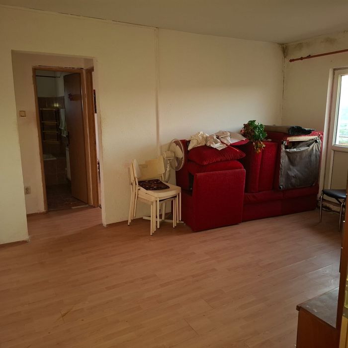 Apartament 2 camere baie bucatarie