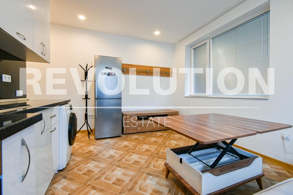 Дава се под наем Двустаен апартамент в София, Надежда 4 - 41 кв.м за 460 € - Снимка #2