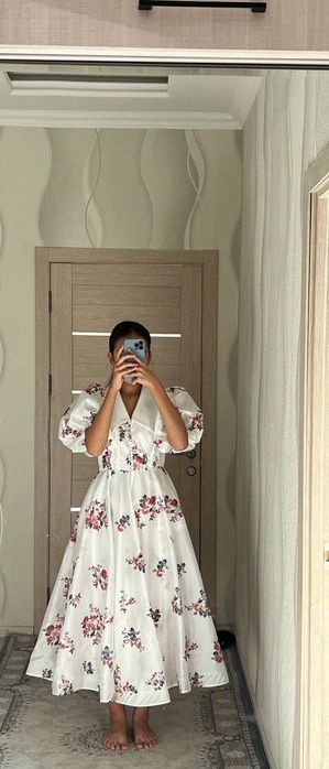 Вечерние платья.