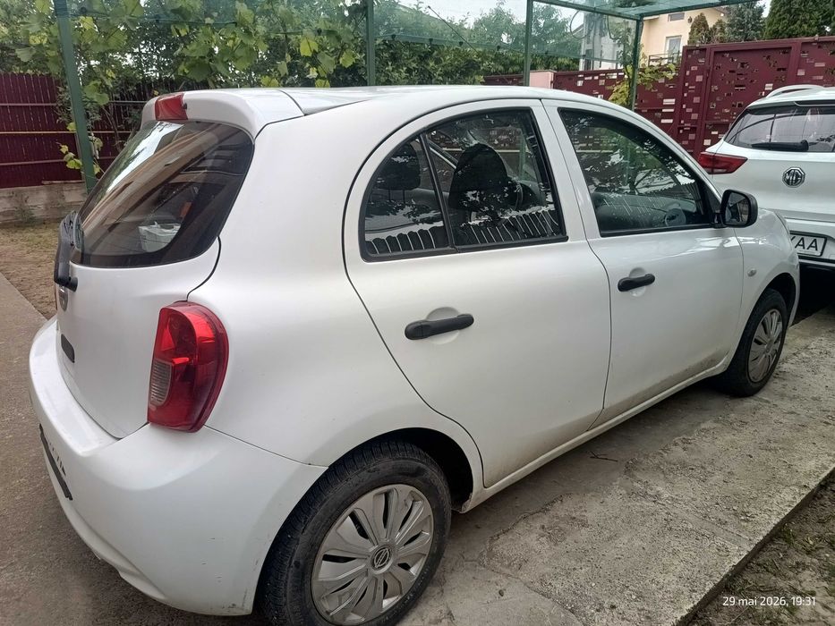 Nissan Micra Model K13 2017