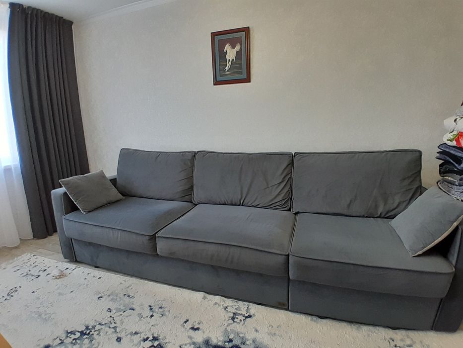 Продаю диван раскладывающийся СРОЧНО